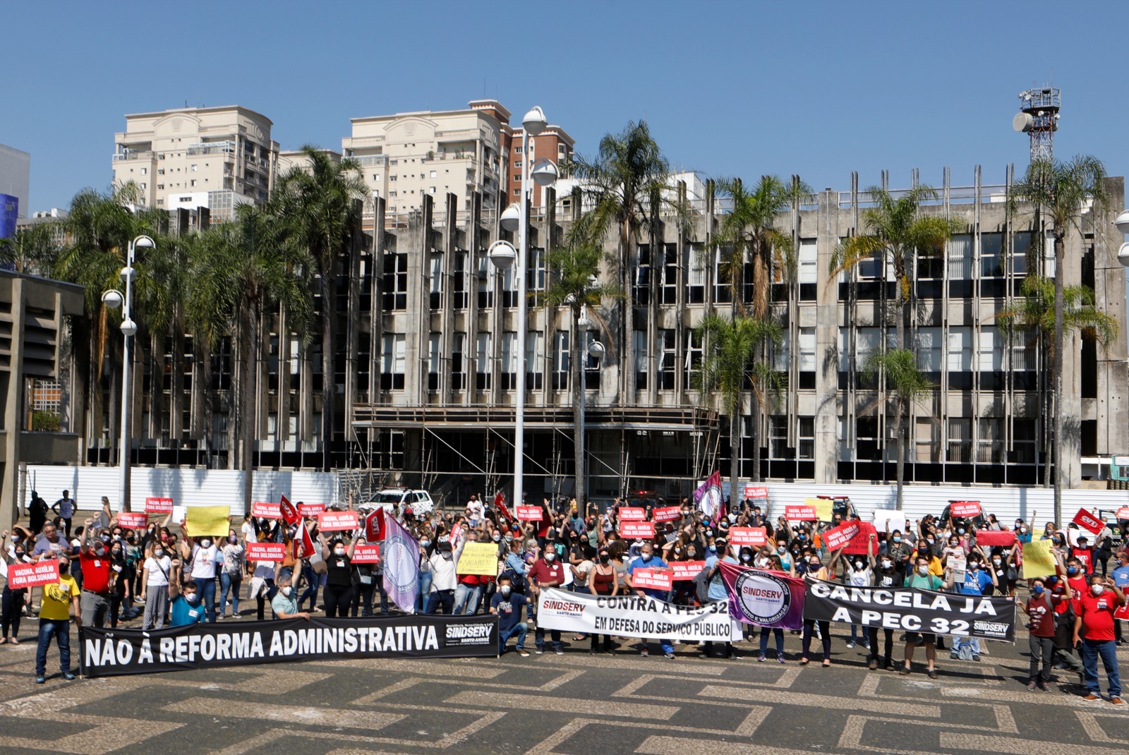 Imagem de Confetam convoca mobilização nacional contra PEC 32 que ameaça o serviço público 