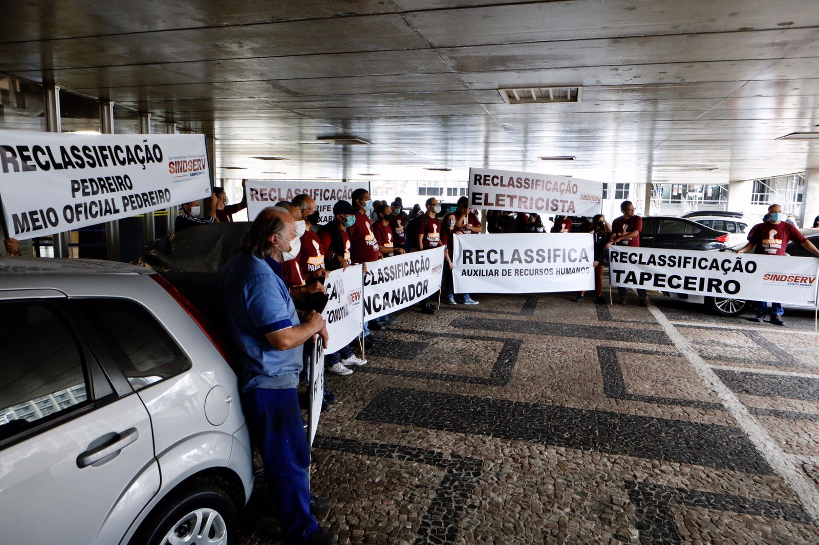 Imagem de Servidores participam do Ato em Defesa das Reclassificações 