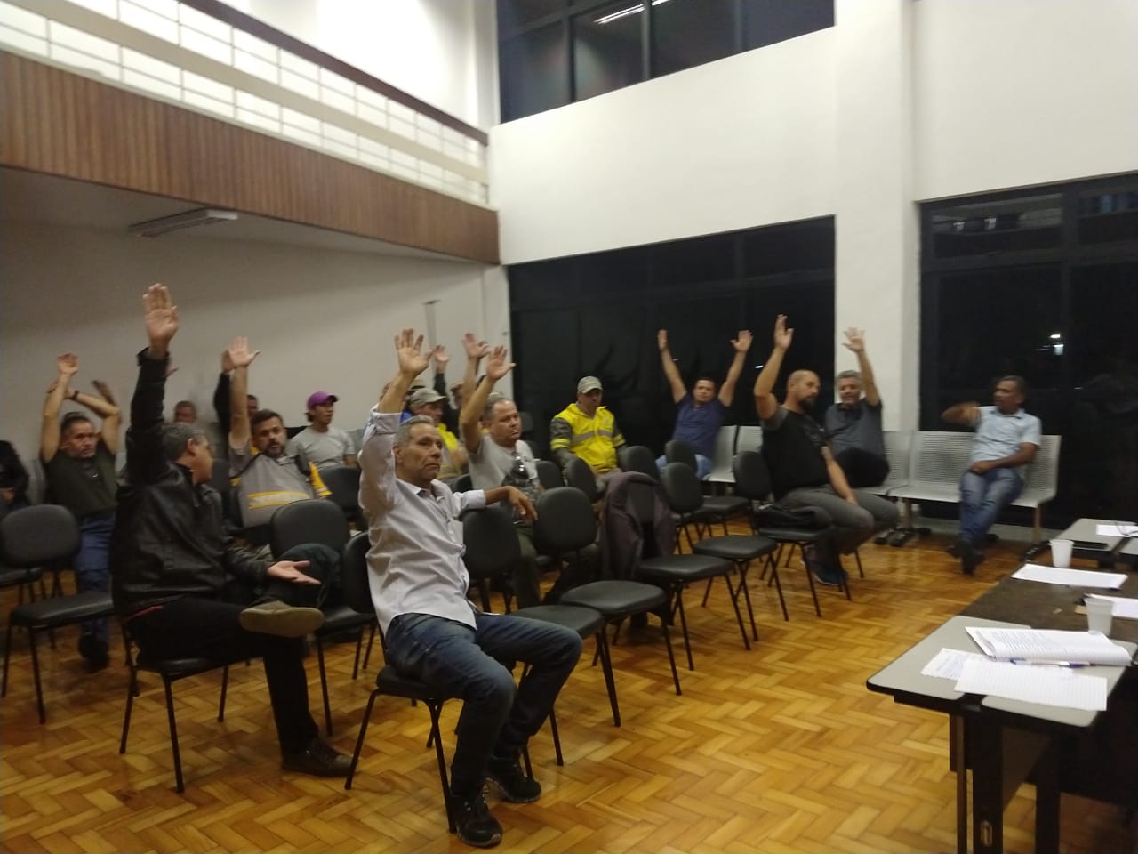 Imagem de Trânsito: Trabalhadores no DET aprovam ampliação da Comissão de Representação