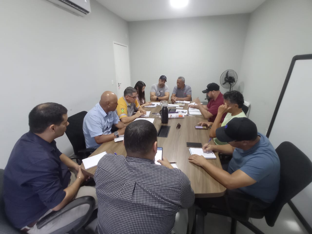 Imagem de Sindicato, Comissão dos Agentes de Trânsito e Administração debatem lutas da categoria 