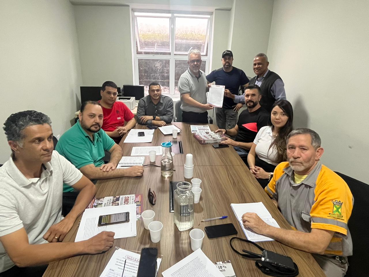 Imagem de Sindicato, Comissão dos Agente de Trânsito e Secretaria de Mobilidade debatem pautas 