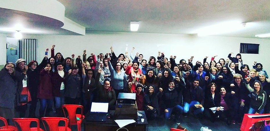 Imagem de Assistentes Sociais lotam plenário do Sindicato e aprovam texto do pedido de Reclassificação