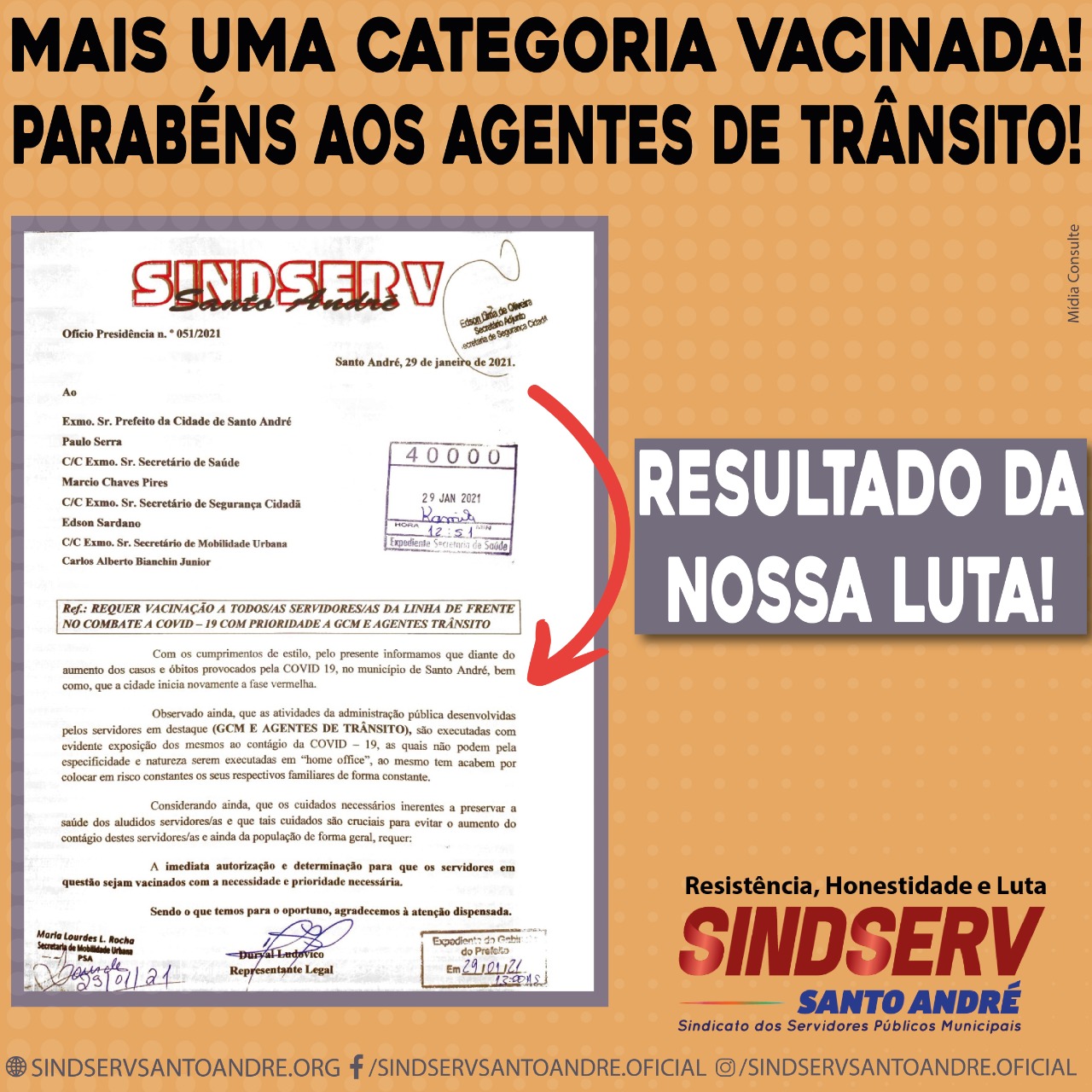 Imagem de Após pedido do Sindicato, agentes de trânsito são vacinados contra COVID-19