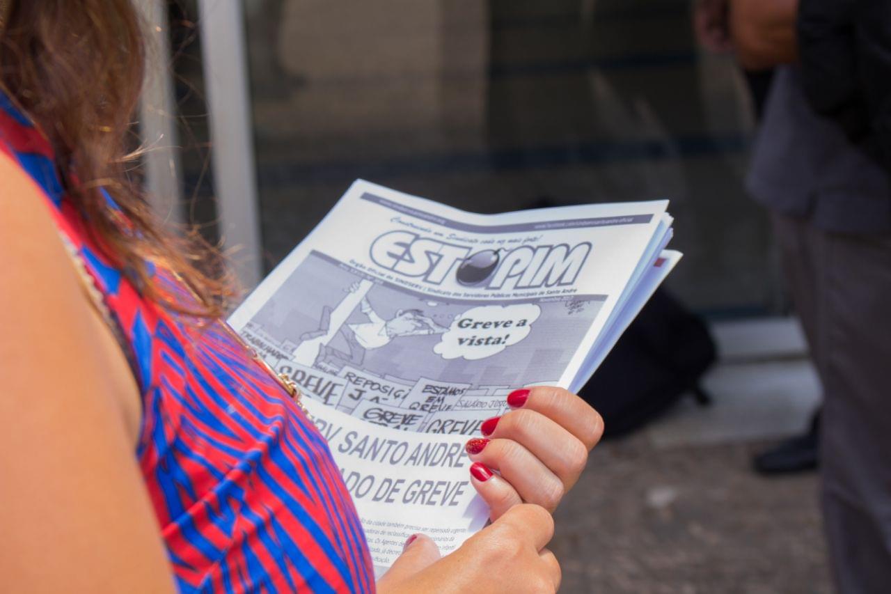 Imagem de Após mobilização, Secretaria de Educação volta atrás nas regras de remoção