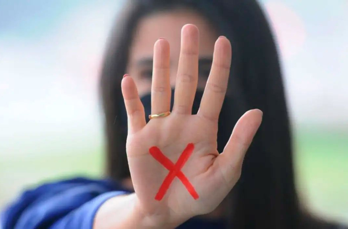 Imagem de Entenda o que é assédio sexual no trabalho e como se defender dessa violência