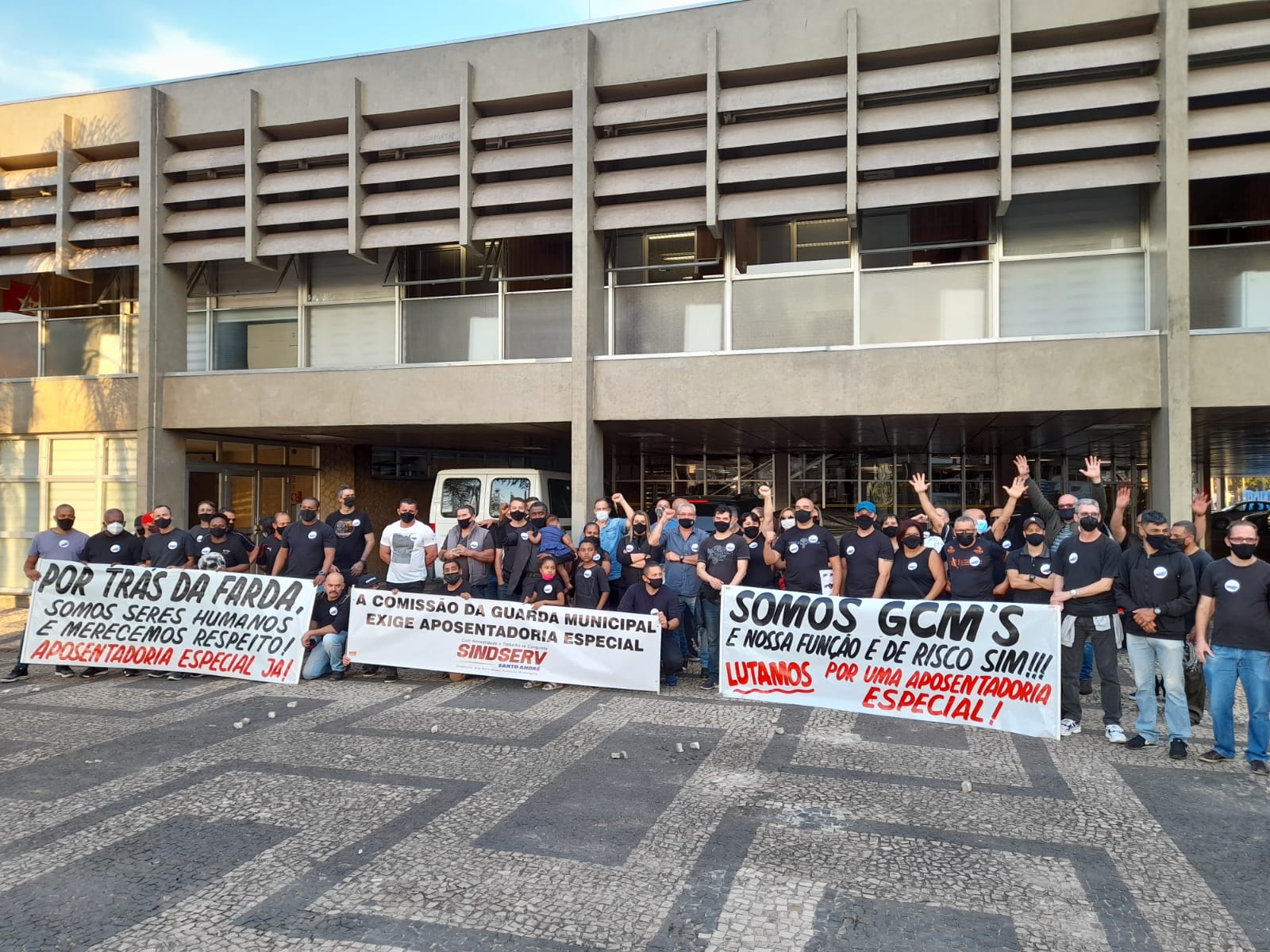 Imagem de Câmara Municipal cumpre seu papel ao derrubar vetos da Lei nefasta da Reforma da Previdência de Paulo Serra 